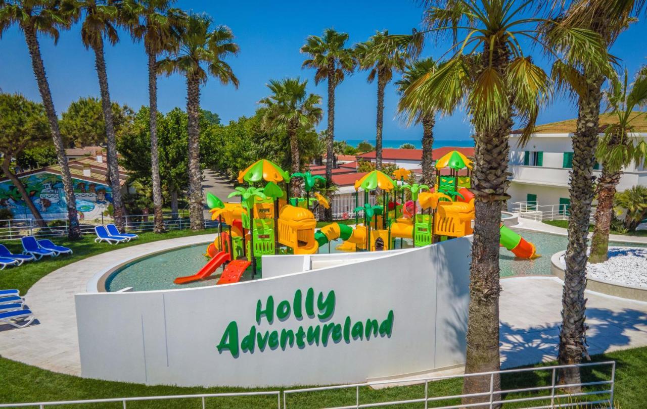 Holiday Family Village Porto Sant'Elpidio Bagian luar foto